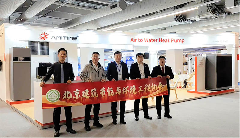 the-worlds-attention--amitime-shines-at-ish-in-frankfurt-02.jpg the-worlds-attention--amitime-shines-at-ish-in-frankfurt-02.jpg