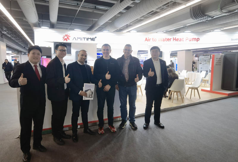 the-worlds-attention--amitime-shines-at-ish-in-frankfurt-06.jpg the-worlds-attention--amitime-shines-at-ish-in-frankfurt-06.jpg